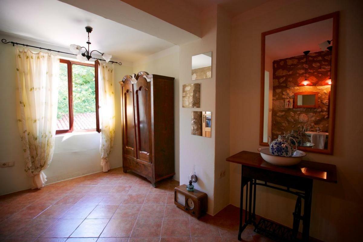 Abeona Mediterranean Villa Drivenik Exterior photo